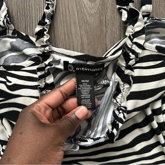 Zebra Print Ruffle Cami Tank Top - Black & White - Picture 2 of 3